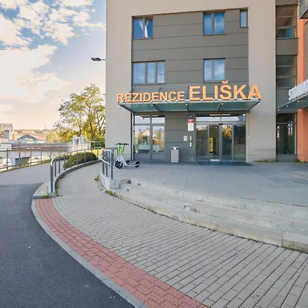 Διαμέρισμα High-sky O2 Arena With Garage Parking And Ac Πράγα