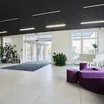 High-sky O2 Arena With Garage Parking And Ac Apartamento