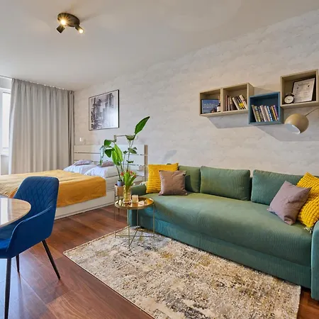Apartman High-sky O2 Arena With Garage Parking And Ac
