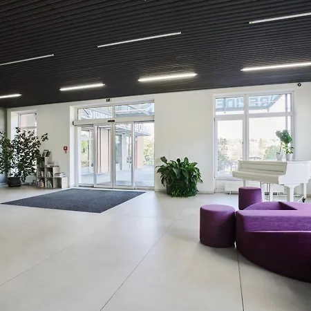 High-sky O2 Arena With Garage Parking And Ac Appartement